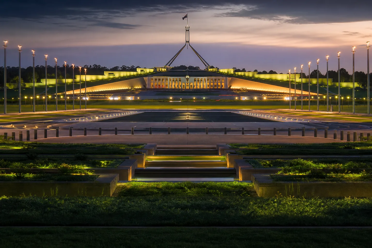 Editorial city guide graphic for Surge Casino readers in Canberra, ACT